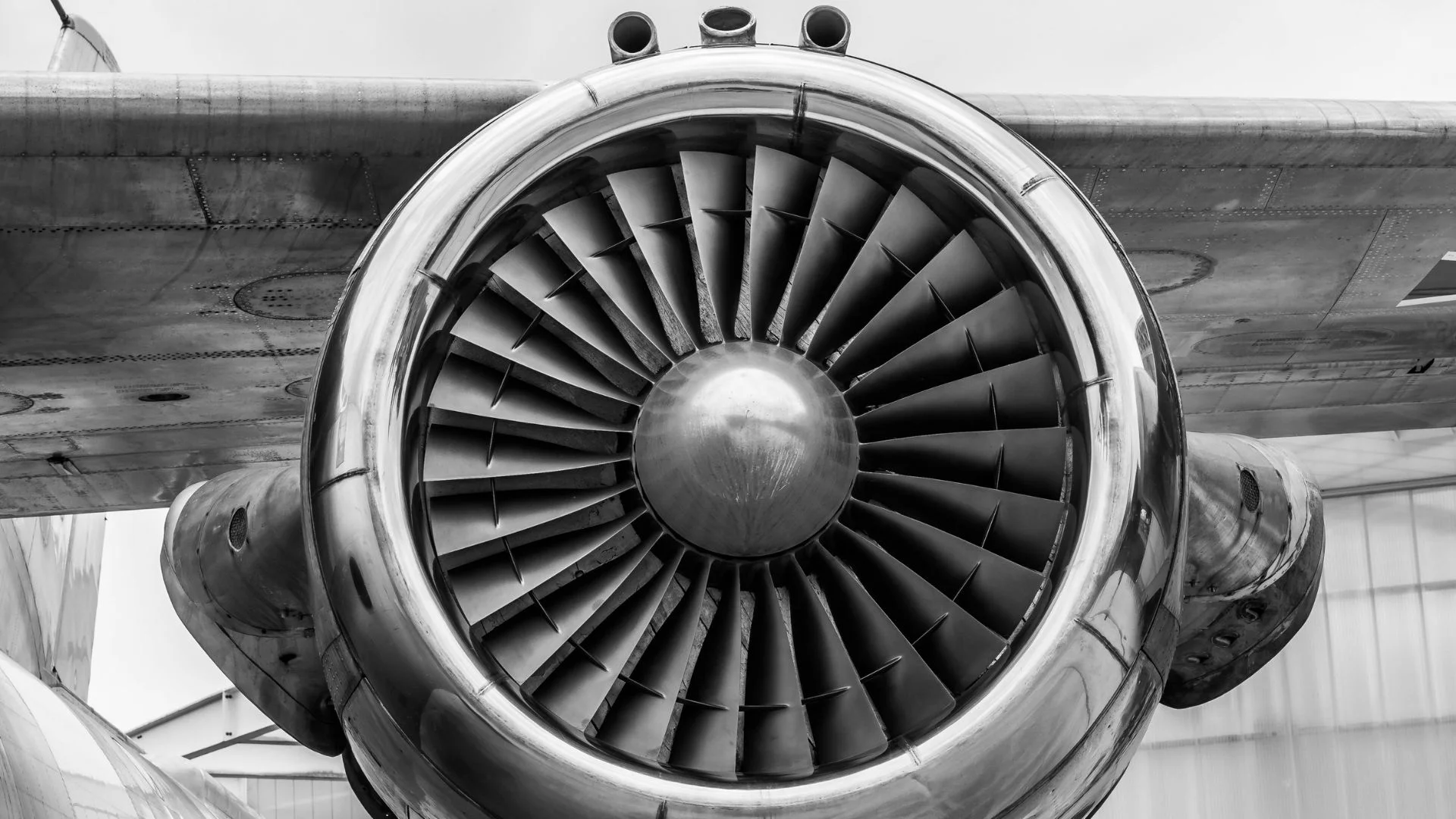 motor de un avión-normativa EASA Parte IS